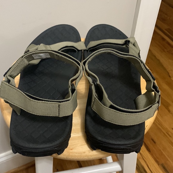 New! Mens' sport sandals - Picture 6 of 12